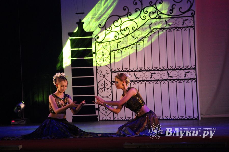 15 ноября театр моды "Абстракция" отметил 15-ти летний юбилей