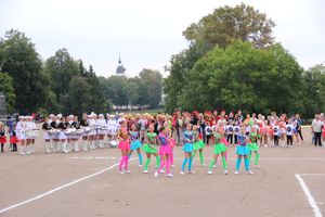 В Великих Луках проходит ​Международный фестиваль-конкурс среди мажореток и барабанщиц (ФОТО)