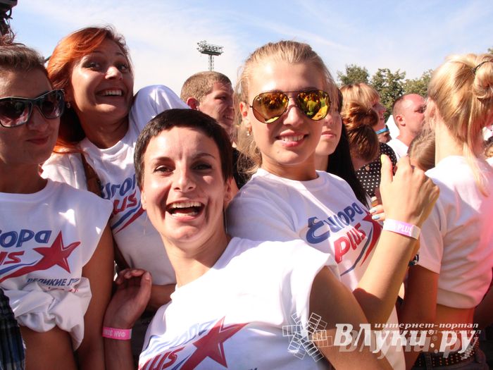 Великолучане посетили ежегодный open-air Europa Plus LIVE (фото)