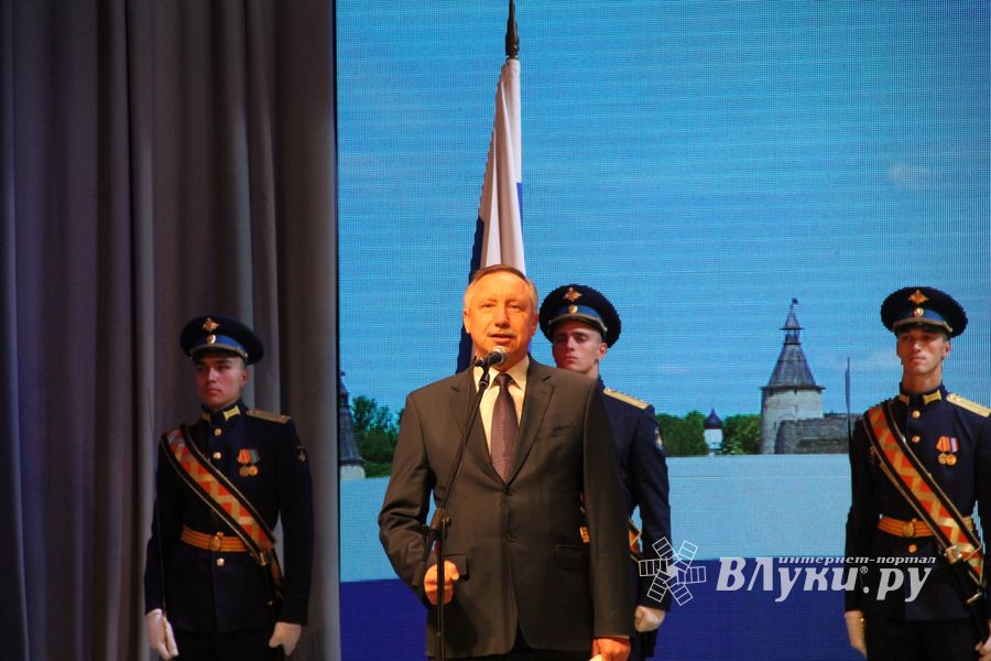 губернатор