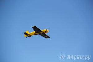 В Великих Луках прошел Фестиваль авиамодельного спорта (фото)