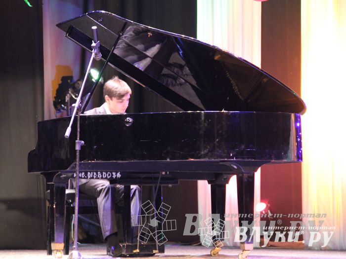 Городской праздничный вечер «Для любимых женщин»