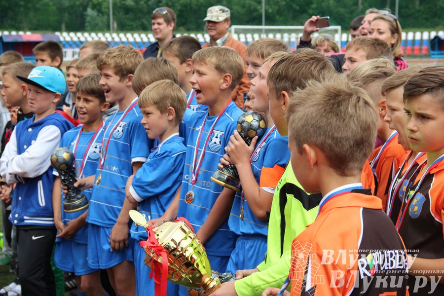 Финальные игры футбольного фестиваля «Локобол-РЖД-2014»