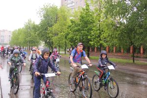 Зигзаг здоровья выполнили великолукские велосипедисты (ФОТО)