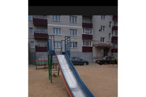 Великолучанка: Как обязать ЖКХ блюсти за детскими площадками, дабы не случилось новой трагедии? (ФОТО)