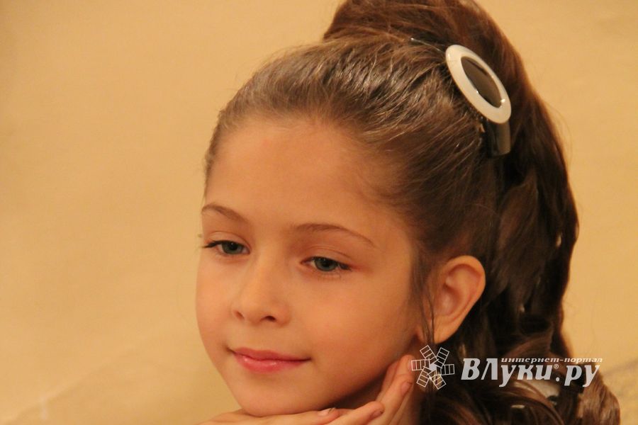 Фотосессия финалисток конкурса «Маленькая красавица Великие Луки 2014»