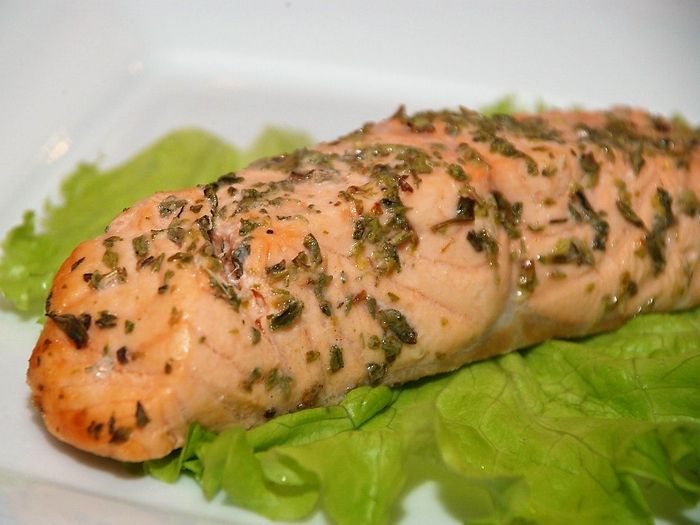 8 марта прекрасных дам приглашают в «Гости» (ФОТО)