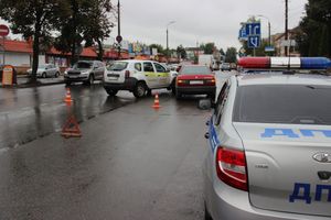 Подробности ДТП возле Смоленского рынка (ФОТО)