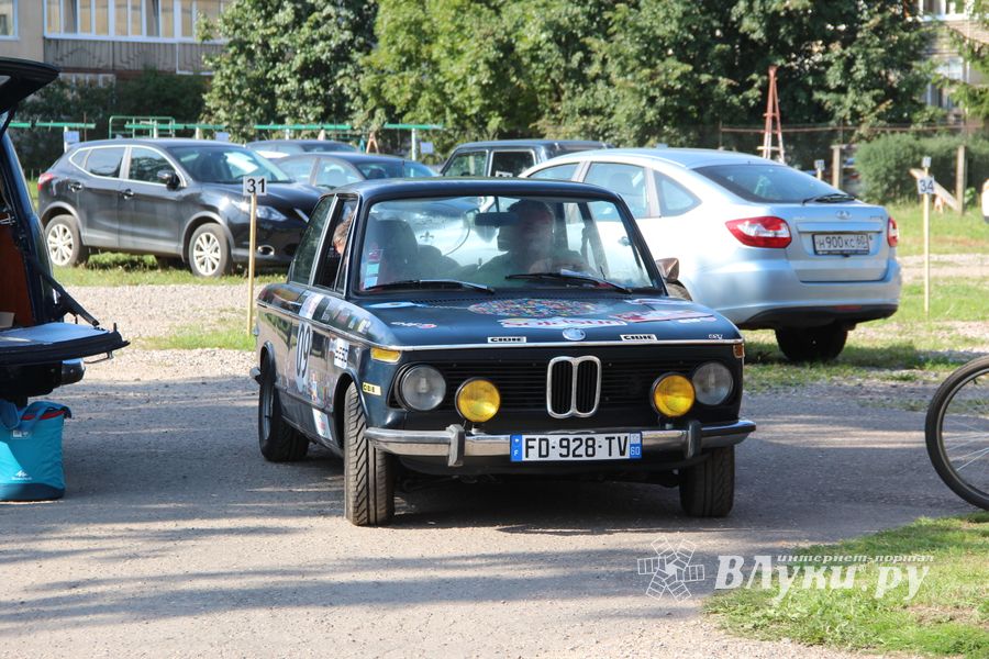 Ретро-автомобили побывали в Великих Луках (ФОТО)