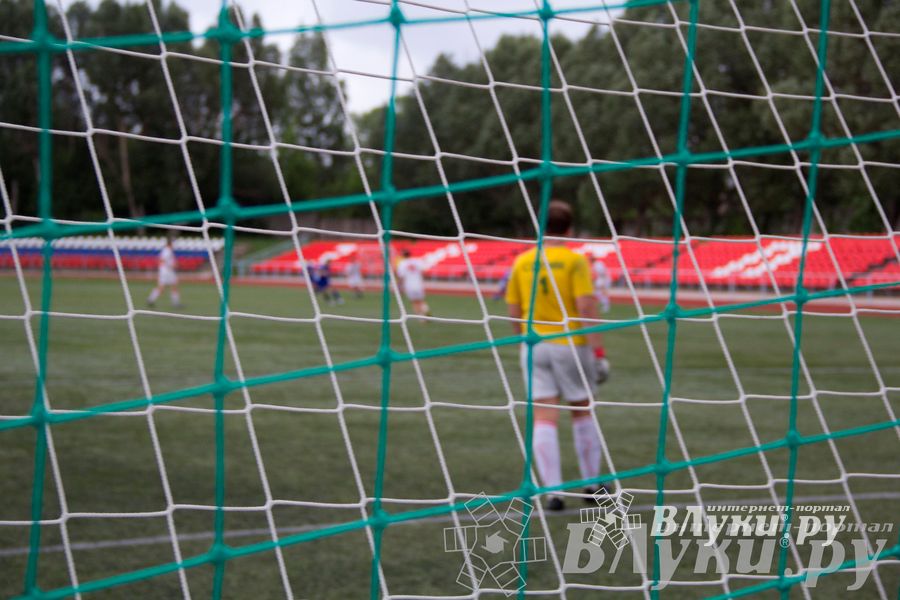 Футбольный матч «Экспресс-2» — «КПРФ»