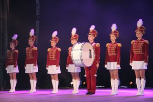 18 мая состоялся юбилейный концерт коллектива мажореток «Золотые погоны» (ФОТО)