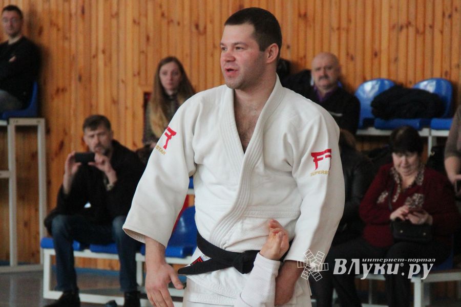 Сергей Фомин провёл мастер-классс для великолукских дзюдоистов (ФОТО)