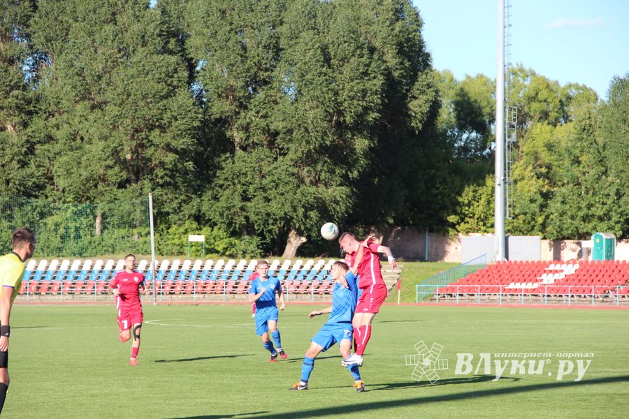 Футбол (ФОТО)