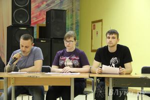 В Великих Луках прошла игра «Молодой политик» (фото)