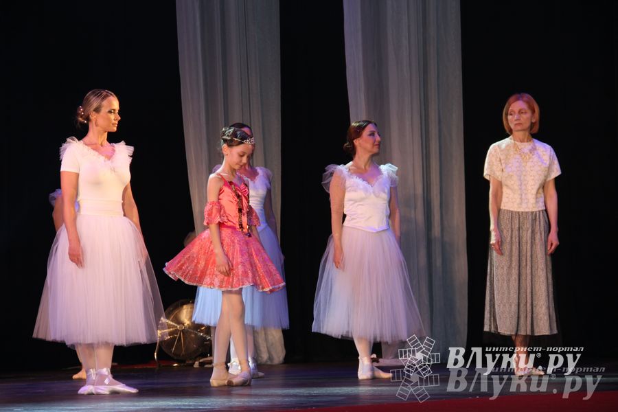 В ДК ЛК прошел четвертый ежегодный фестиваль танца (фото)