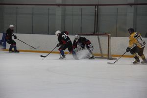 Матч в рамках Регионального Чемпионата НХЛ прошел в «Айсберге» (ФОТО)