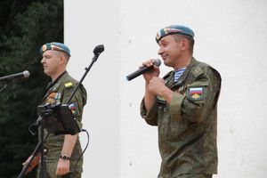 В Великих Луках отмечают День ВДВ (ФОТО)