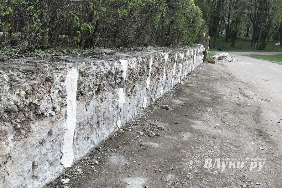 В будущем Петровском парке завершается очередной этап работ (ФОТО)