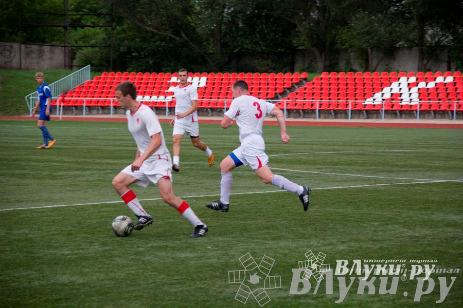 Футбольный матч «Экспресс-2» — «КПРФ»