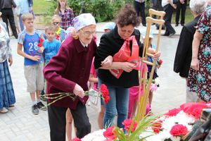 В Великих Луках проходит День памяти и скорби (ФОТО)