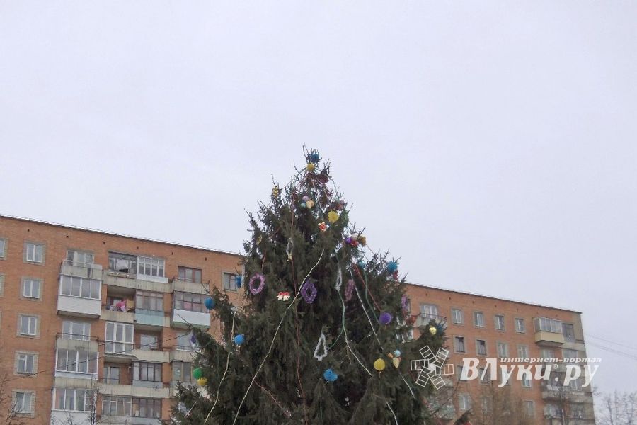 Город готовится к Новому году