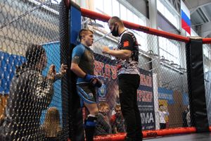 В Великих Луках прошел кубок по смешанному боевому единоборству (ФОТО)