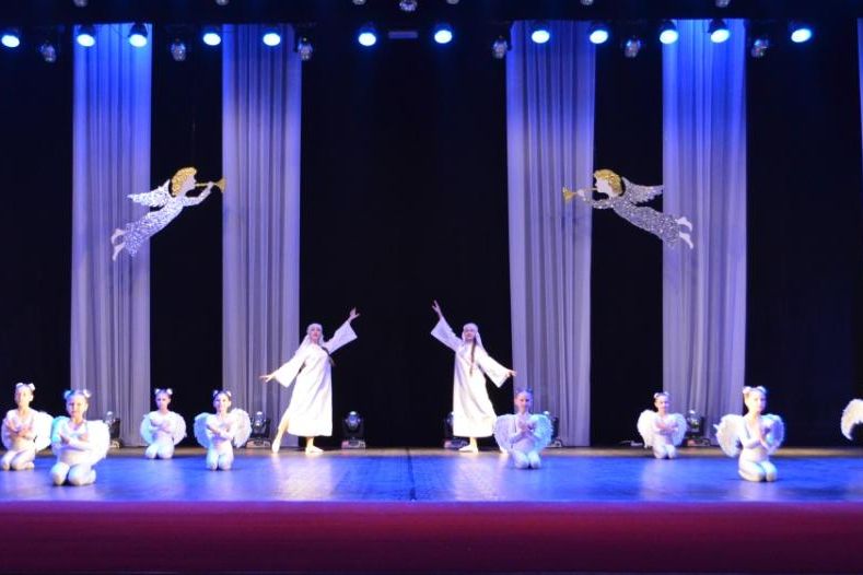 В ДК ЛК состоялась концертная программа «Пасхальный перезвон» (ФОТО)