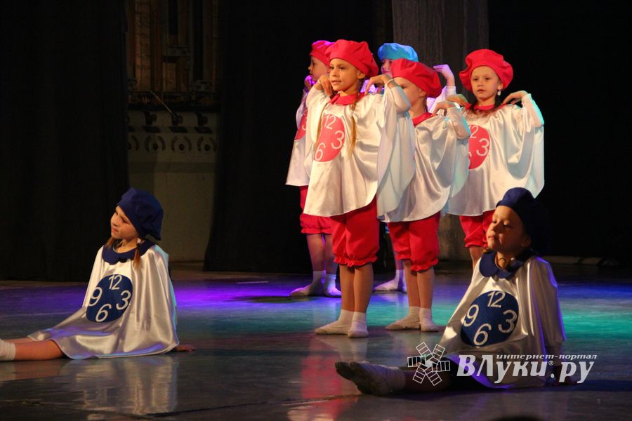 В ГДК им. Ленина прошёл концерт ко Дню матери (ФОТО)