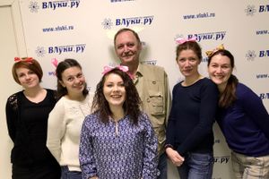 Интернет-портал ВЛуки.ру поздравляет с Международным женским днём!