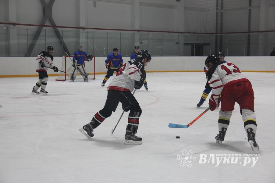 ХК «ЛукиСпорт» разгромила команду Невеля (ФОТО)