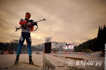 Россиянка выиграла серебро гонки преследования на этапе Кубка мира по биатлону (фото)