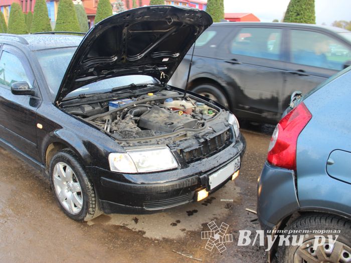 ДТП на улице Мурманской в Великих Луках (ФОТО)