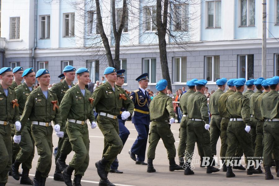 9 мая. Парад ( II часть), шествие, салют