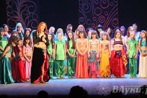  В ДК им. Ленина состоялся отчетный концерт студии восточного танца «Восточные сладости» (фото)