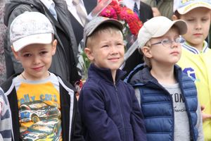 Школа №12 встретила День знаний (фото)