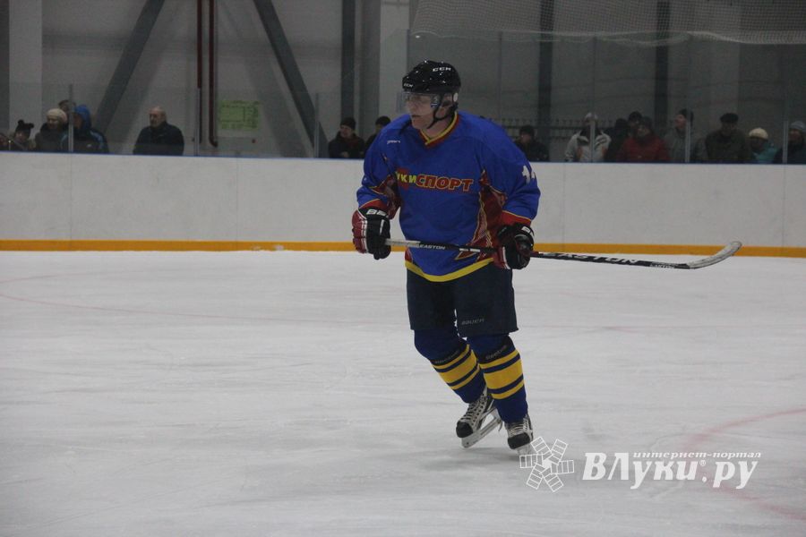 ХК «ЛукиСпорт» разгромила команду Невеля (ФОТО)