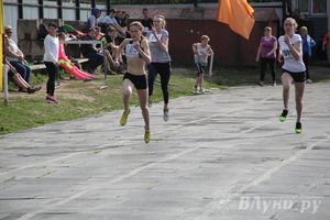 Ученики великолукской Кадетской школы стали победителями в командном зачете на Открытом Чемпионате и Первенстве по легкой атлетике (фото)