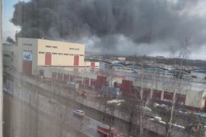 В Великих Луках горит завод ЗЭТО (ФОТО; ВИДЕО)