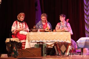  Рождественский концерт ансамбля «Заряница» прошел в Великих Луках (фото)