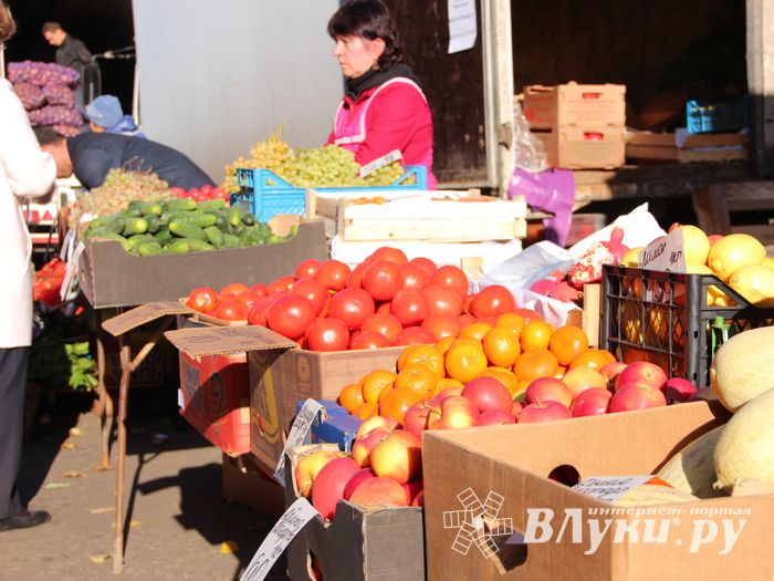 Торговая ярмарка «Осень-2016» прошла в Великих Луках (ФОТО)