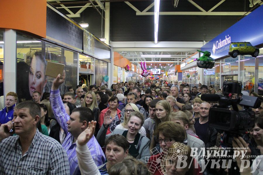 Торговый центр «Апельсин» отметил День рождения