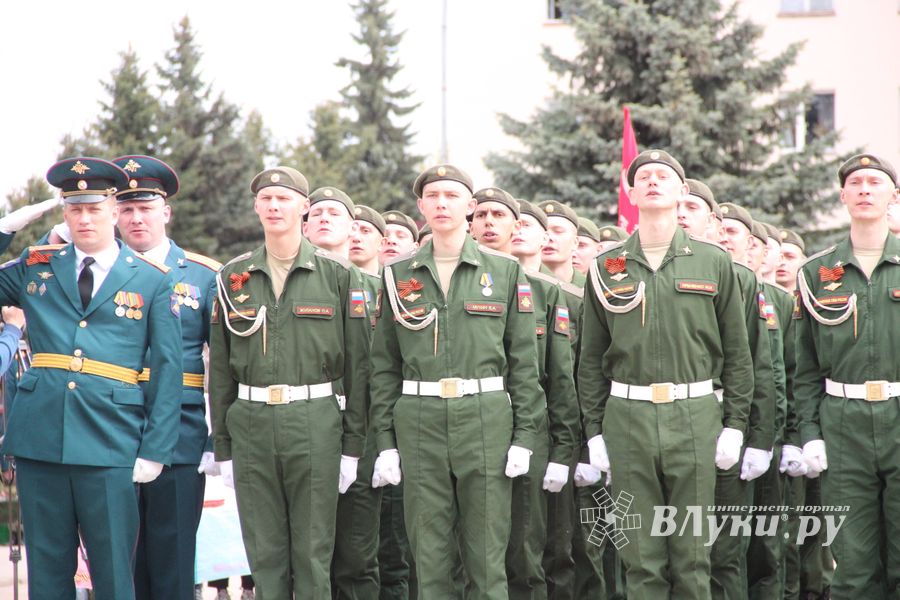 В Великих Луках отмечают День Победы (ФОТО)