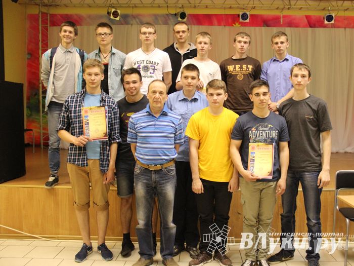 В Великих Луках прошла финальная игра «Что? Где? Когда?» (фото)