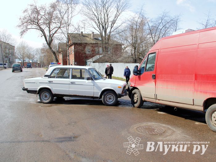 ДТП на пр-те Гагарина (ФОТО)