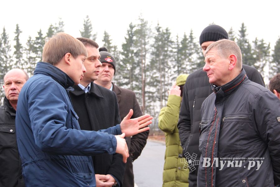 В медленном строительстве великолукского велоцентра виноват дождь (ФОТО)