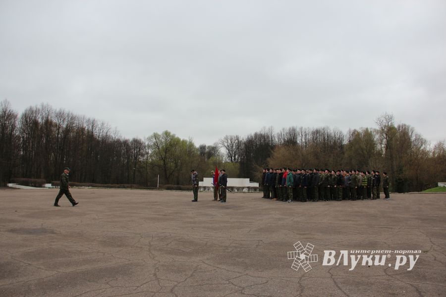 8 лицей готовится к параду 9 мая (ФОТО)