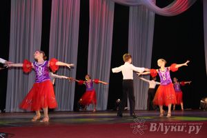 В ДК ЛК прошел четвертый ежегодный фестиваль танца (фото)