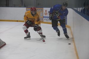Великолукские хоккейные клубы провели матч в рамках чемпионата города (ФОТО)