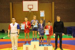 Великолукские самбисты завоевали 11 золотых наград (ФОТО)