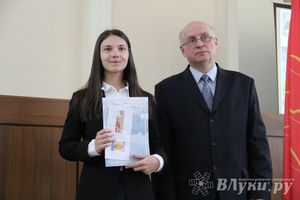 Великолукским школьникам вручили премию «Золотые паруса» (фото)